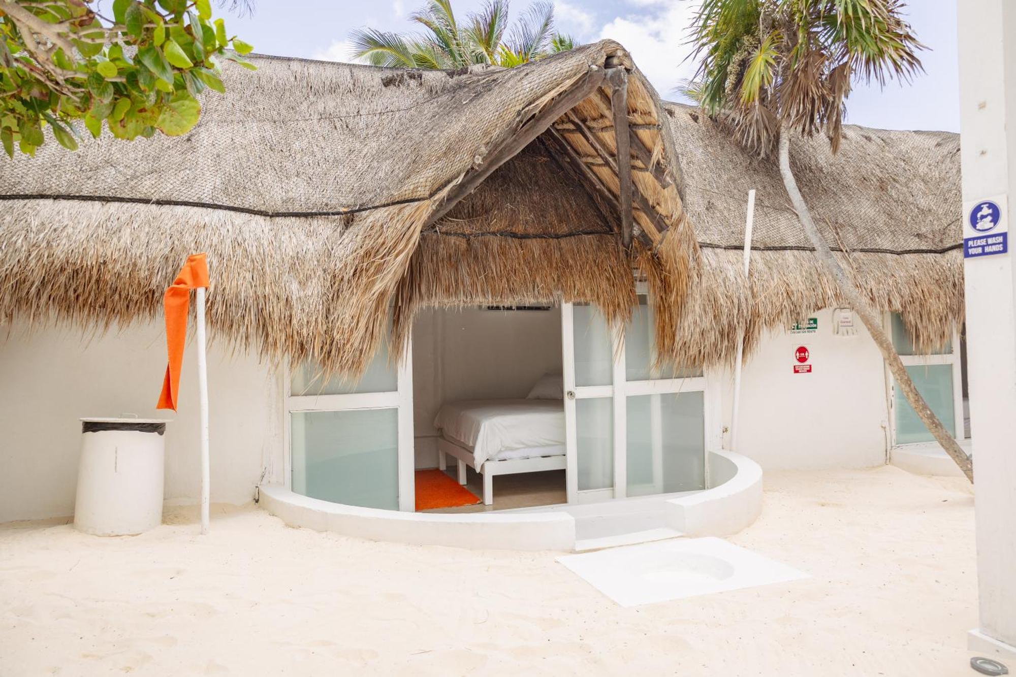 Shambala Beach House Тулум Екстериор снимка