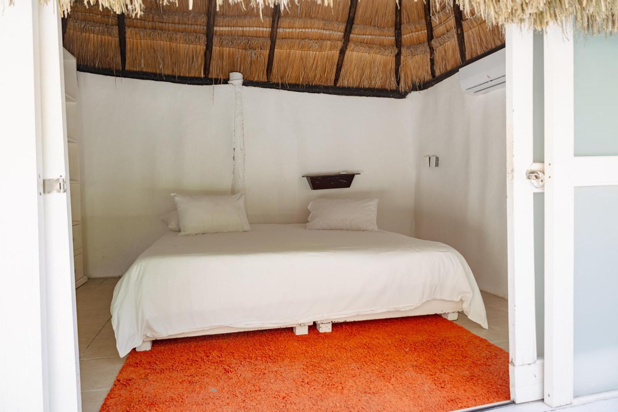 Shambala Beach House Тулум Екстериор снимка